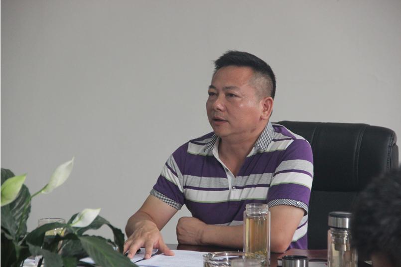 集团机关党支部开展“两学一做”—“讲规矩、有纪律”专题学习讨论暨庆祝建党95周年系列活动(图2) 集团机关党支部开展“两学一做”—“讲规矩、有纪律”专题学习讨论暨庆祝建党95周年系列活动(图2)