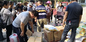 体现国企担当---澧县分公司与张公庙社区慰问贫困户(图3) 体现国企担当---澧县分公司与张公庙社区慰问贫困户(图3)